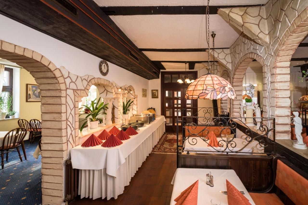 Hotel Deutsches Haus Aerzen Ngoại thất bức ảnh